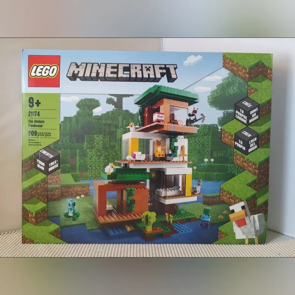 Lego Minecraft 21174 The Modern Treehouse Building Set NWT
